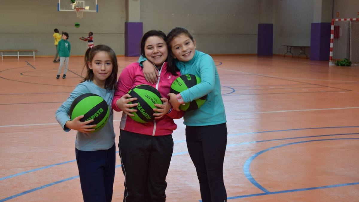 Los participantes en la Escuela de Invierno FBCV disfrutarán no sólo del baloncesto, sino también de otras muchas modalidades deportivas y juegos tradicionales, así como talleres sociales y de manualidades.