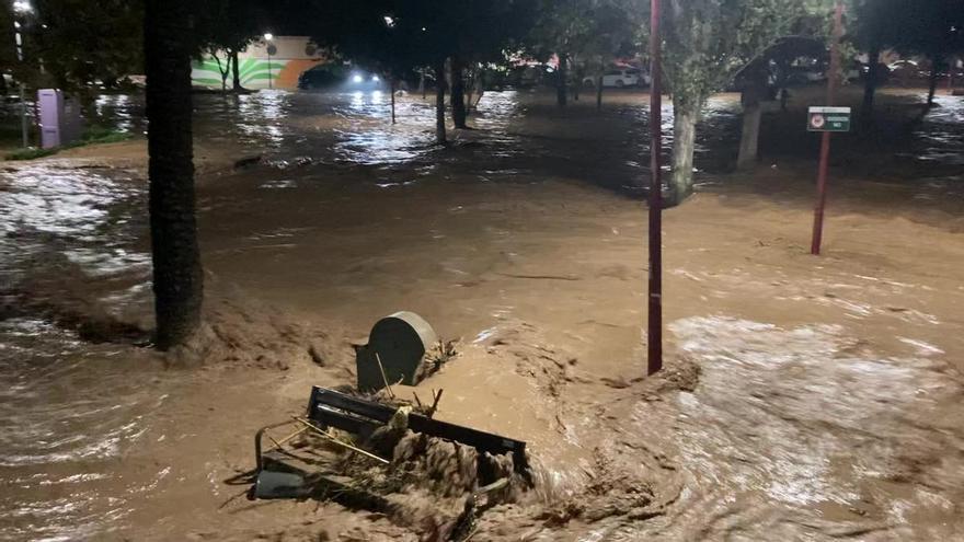 Cinco horas atrapado en un columpio en el municipio valenciano de Paiporta