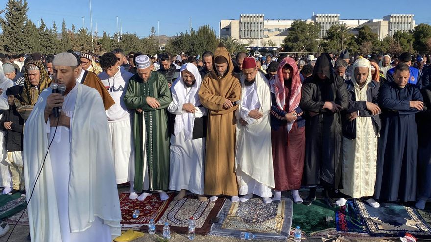 Elche llega a las seis mezquitas y la comunidad islámica urge espacios al aire libre