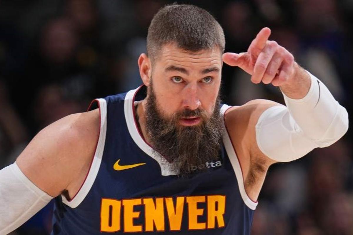 Valanciunas está dispuesto a mirar hacia Europa después de su largo periplo en la NBA