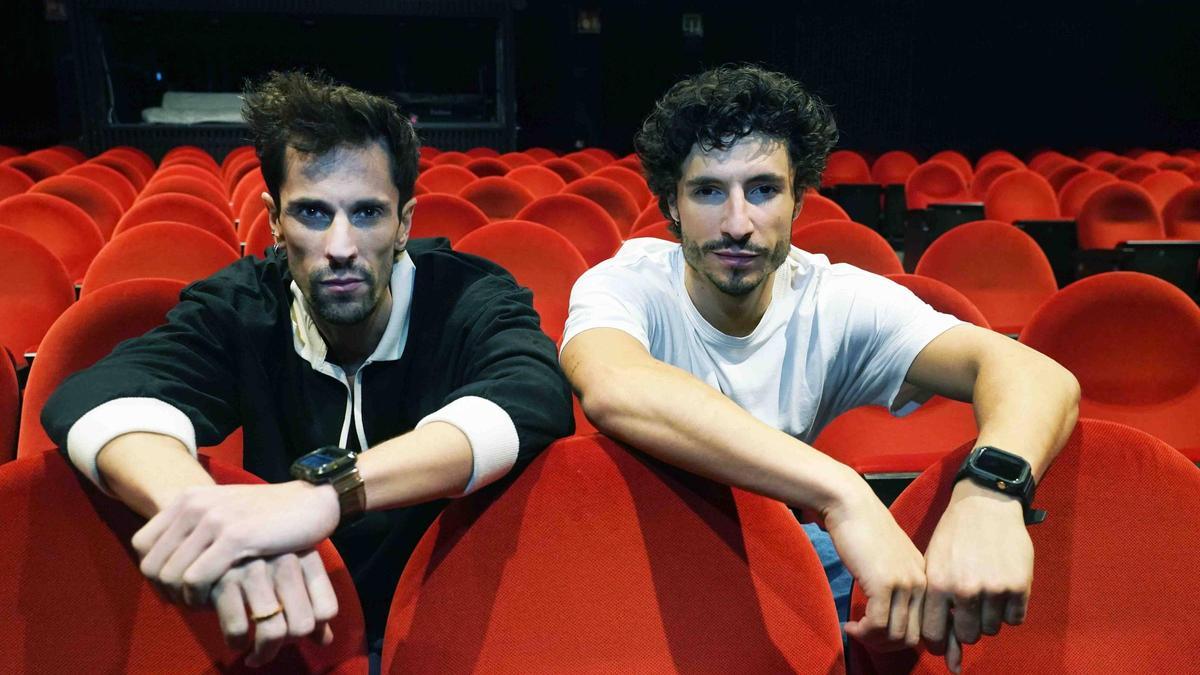 Hugo Ruiz y Ferrán Fabá, en las butacas del Teatro del Soho-CaixaBank