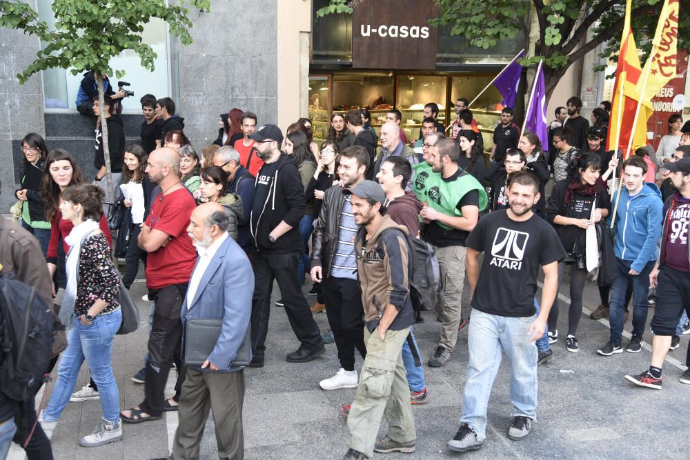 Manifestació contra l''actuació dels Mossos a Manresa