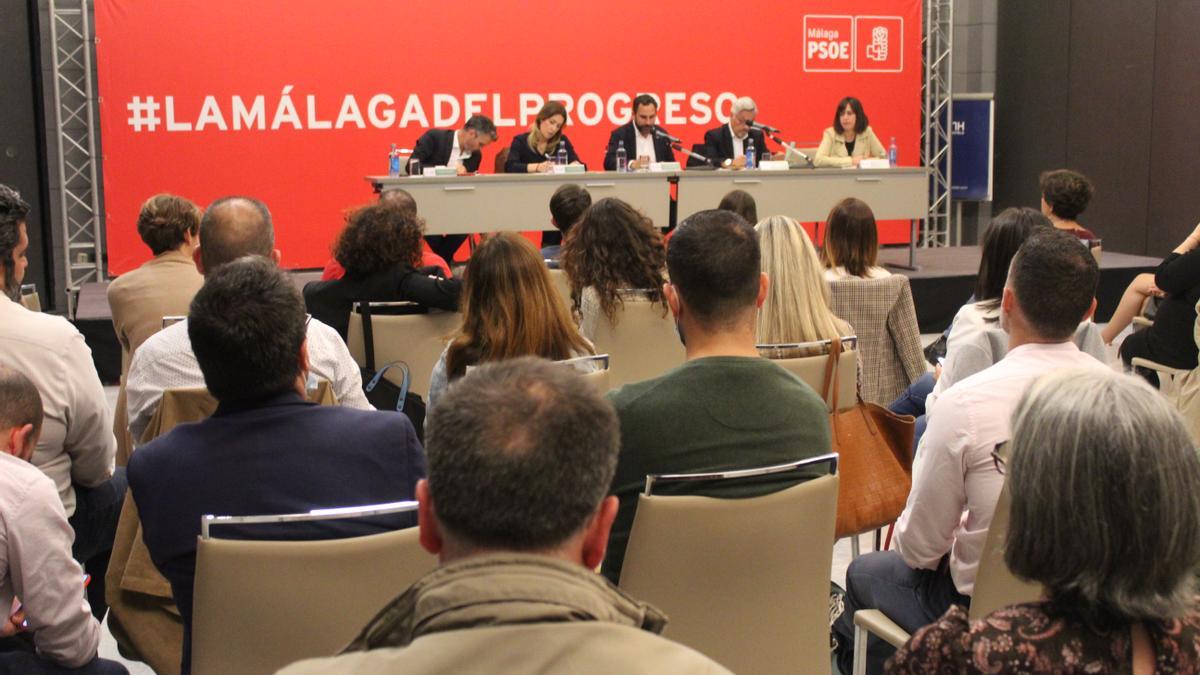 Reunión de la Ejecutiva del PSOE de Málaga celebrada este lunes.