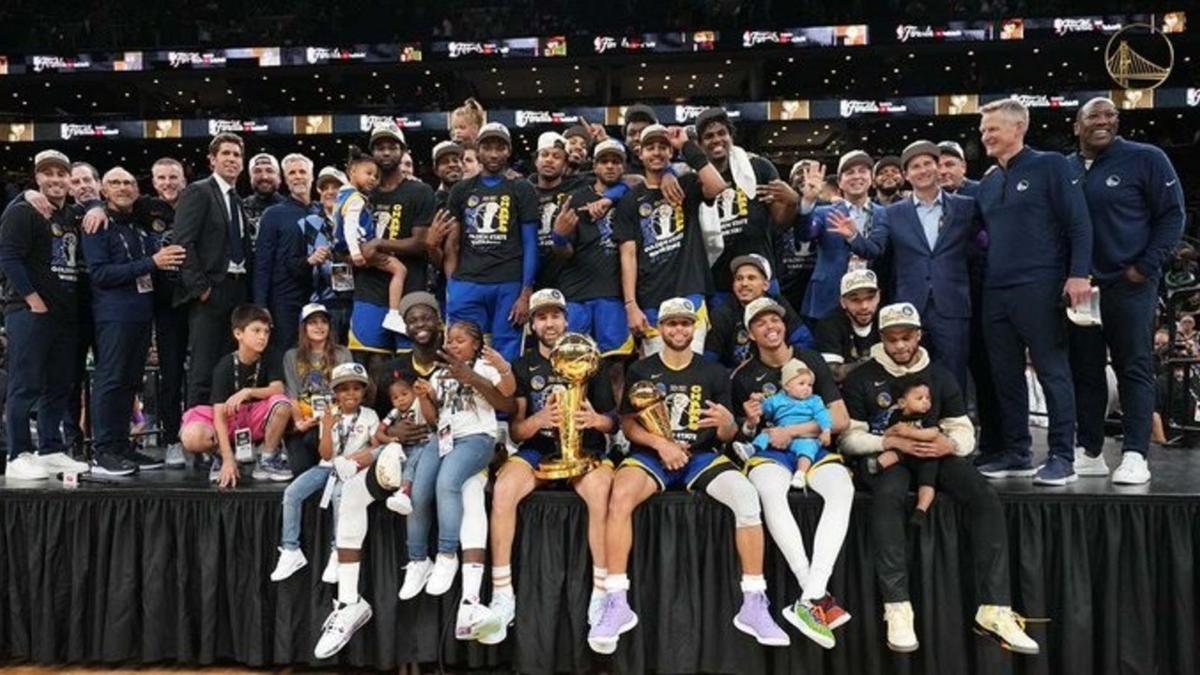 El equipo de Golden State Warriors celebra el título de campeón de la NBA de la temporada 2021-22. |  // EUROPA PRESS