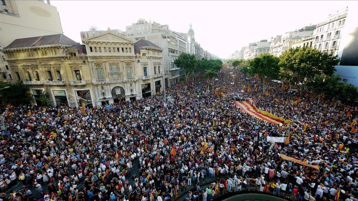 Manifestación en Barcelona contra la sentencia del Estatut, el 10 de julio del 2010