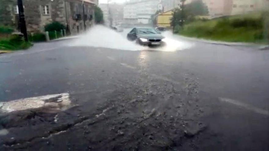 Tormentas en Galicia: la lluvia anega Silleda