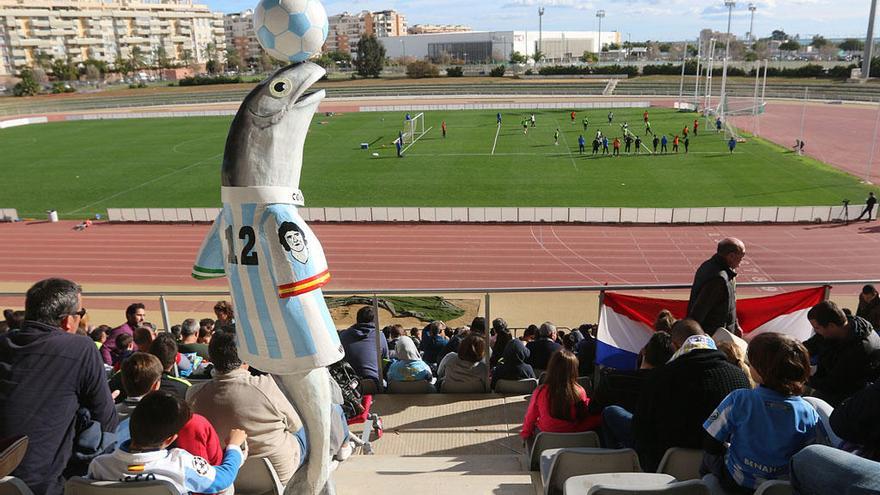 Imagen del Estadio de Atletismo durante un entrenamiento del Málaga.