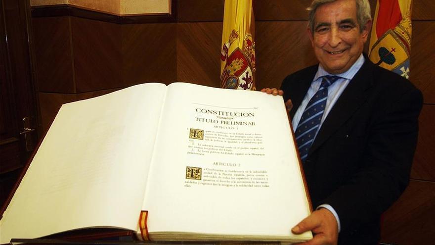 Los ponentes de la Constitución de 1978 recibirán la Medalla de Oro de Aragón