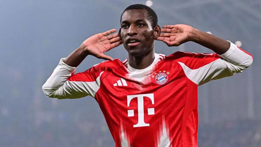 Uno tras otro... Nicolas Jackson marcó el cuarto