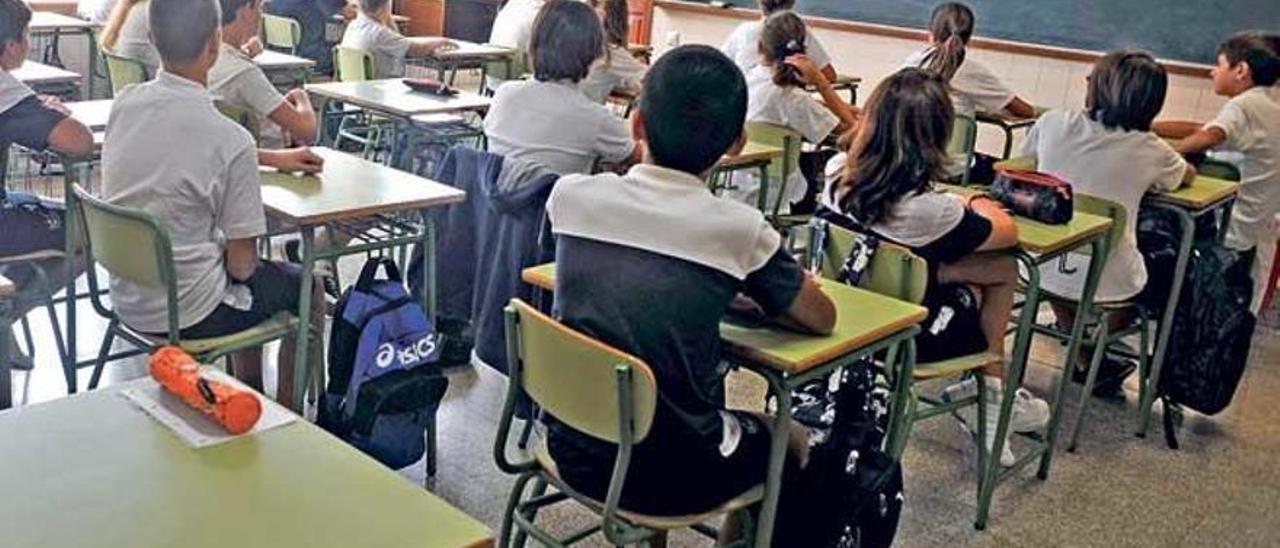 Alumnos durante una clase