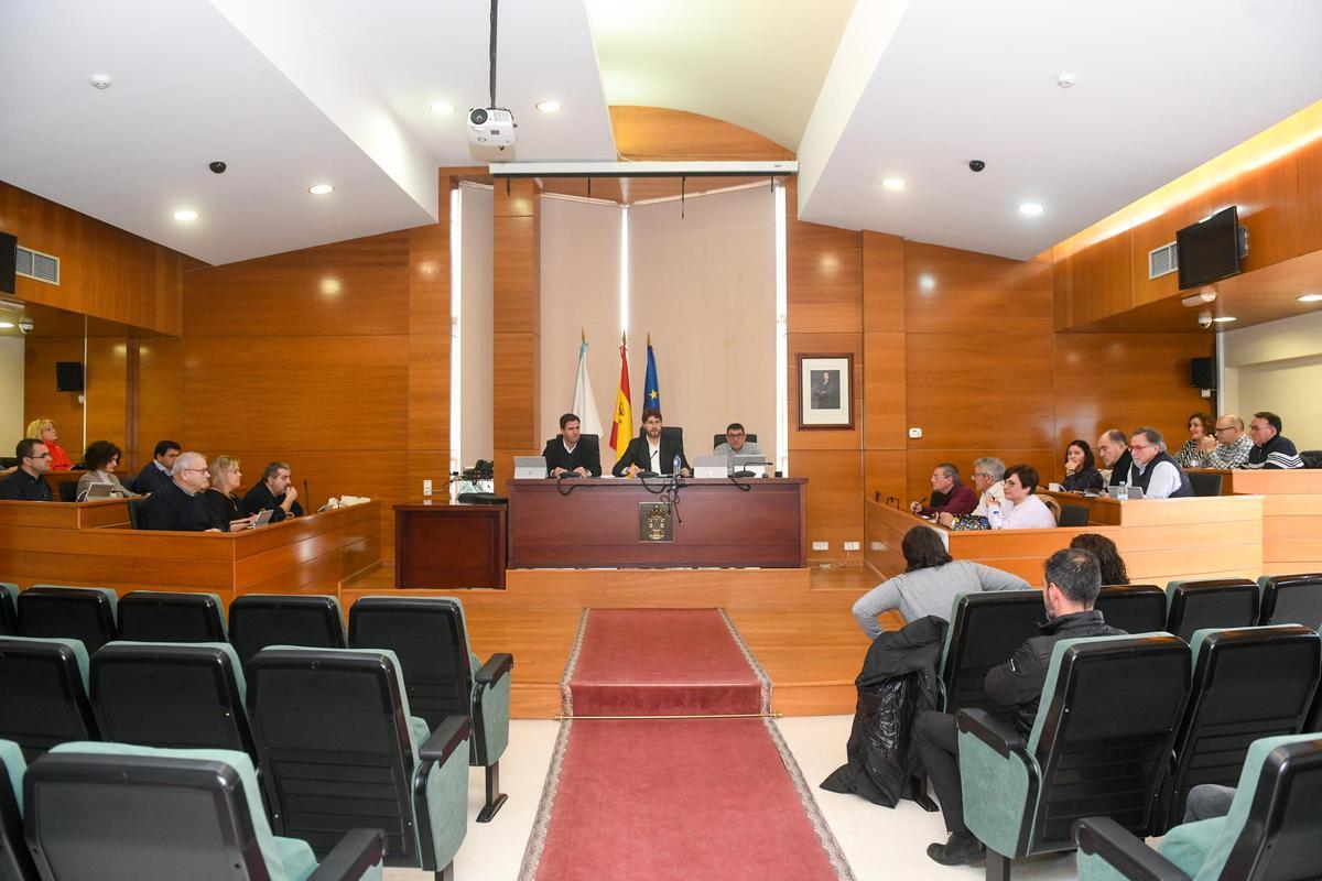 Corporación municipal en el pleno celebrado ayer