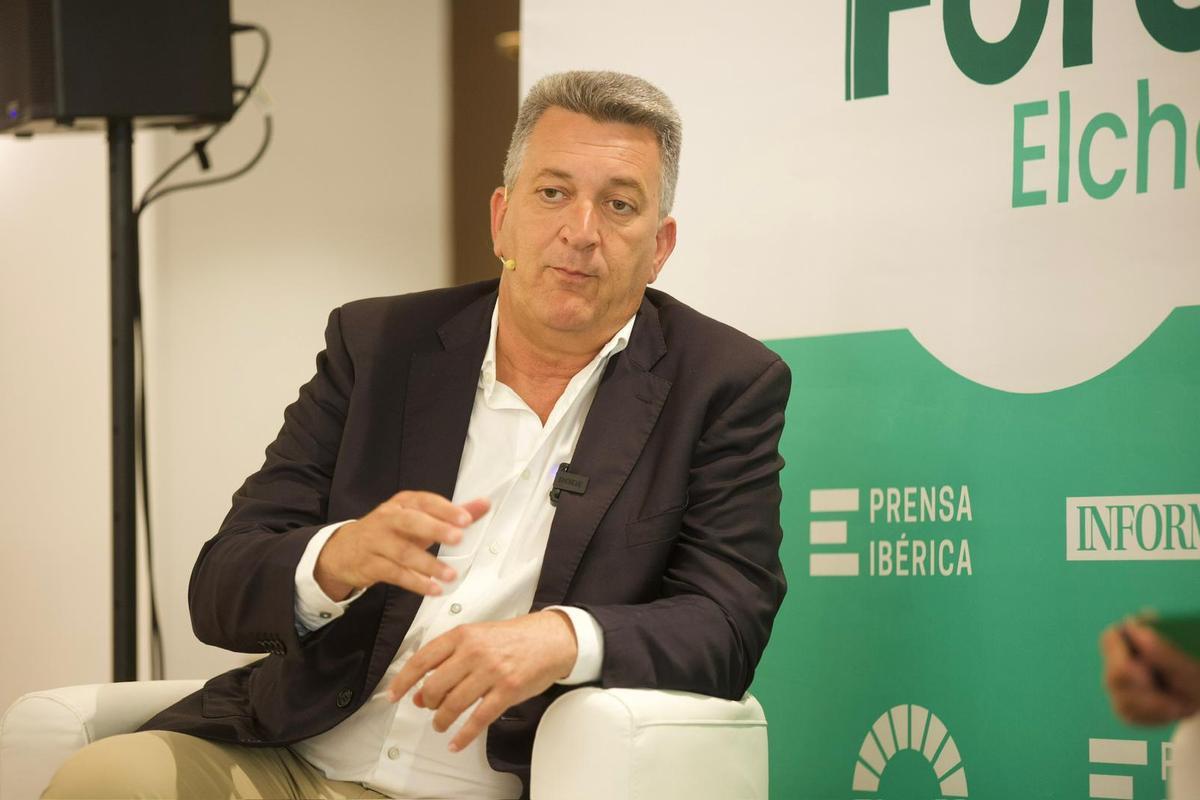 El conseller Vicente Martínez Mus protagonizaba, junto al alcalde de Elche, el Foro de INFORMACIÓN