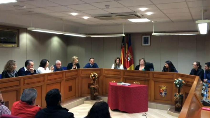 Ana Serna, nueva alcaldesa de Albatera tras la ruptura del tripartito