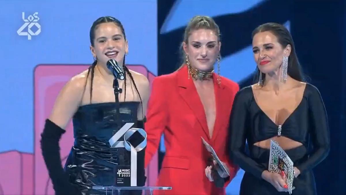Rosalía y Alexia Putellas, unidas en Los 40 Music Awards por la emoción