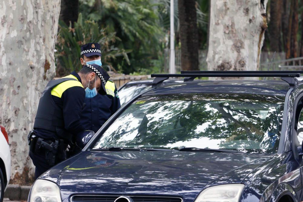 Control de tráfico de la Policía Local en el Paseo de los Curas.