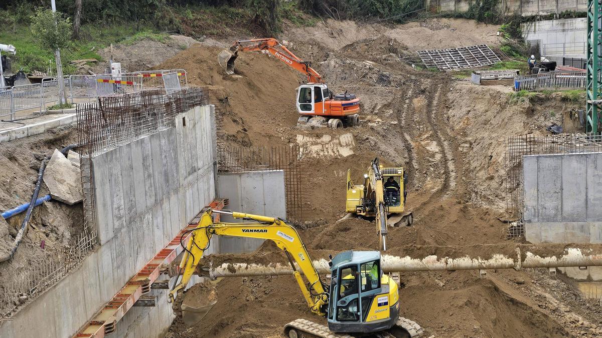 Obras para construir viviendas en Vigo.