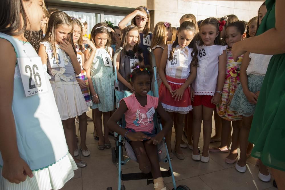 Visita de las candidatas infantiles a la Casa Ronald Mcdonald