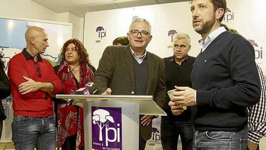 Antoni Pastor, Jaume Font y Antoni Amengual impulsarán la moción en todas las instituciones.