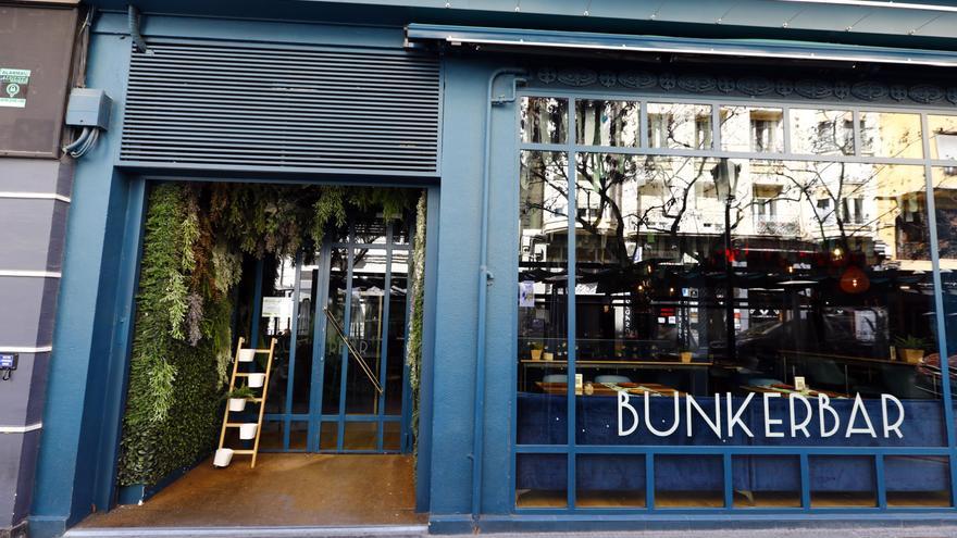 Bunkerbar: En Zaragoza puedes comer en un auténtico búnker