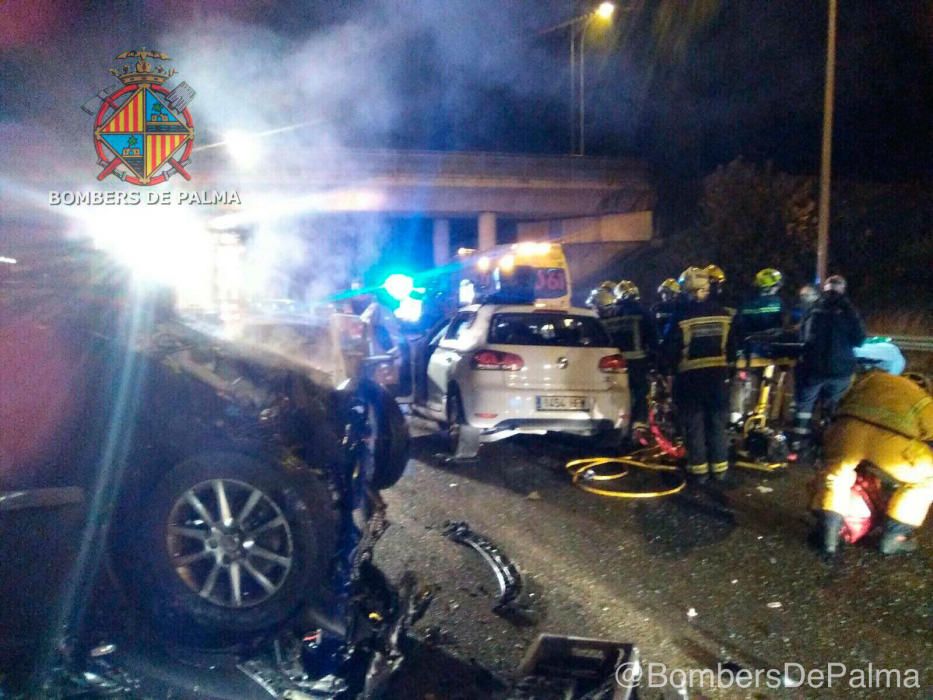 Un conductor kamikaze causa un accidente mortal en la autopista de Inca