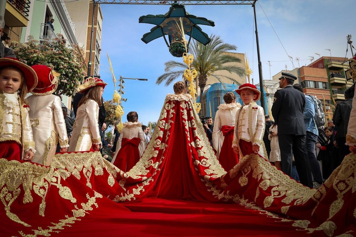 La Carxofa es el acto central del Encuentro Glorioso que se celebra el Domingo de Resurrección.