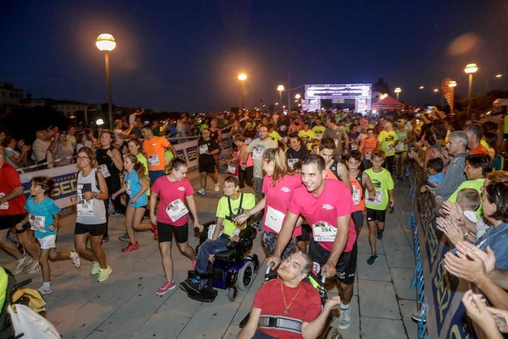 Carrera nocturna en el centro de Palma