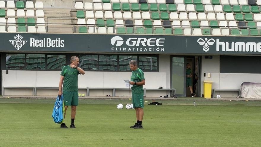 Alineación probable del Betis ante el Barcelona: Pellegrini medita cambios ante el líder de LaLiga