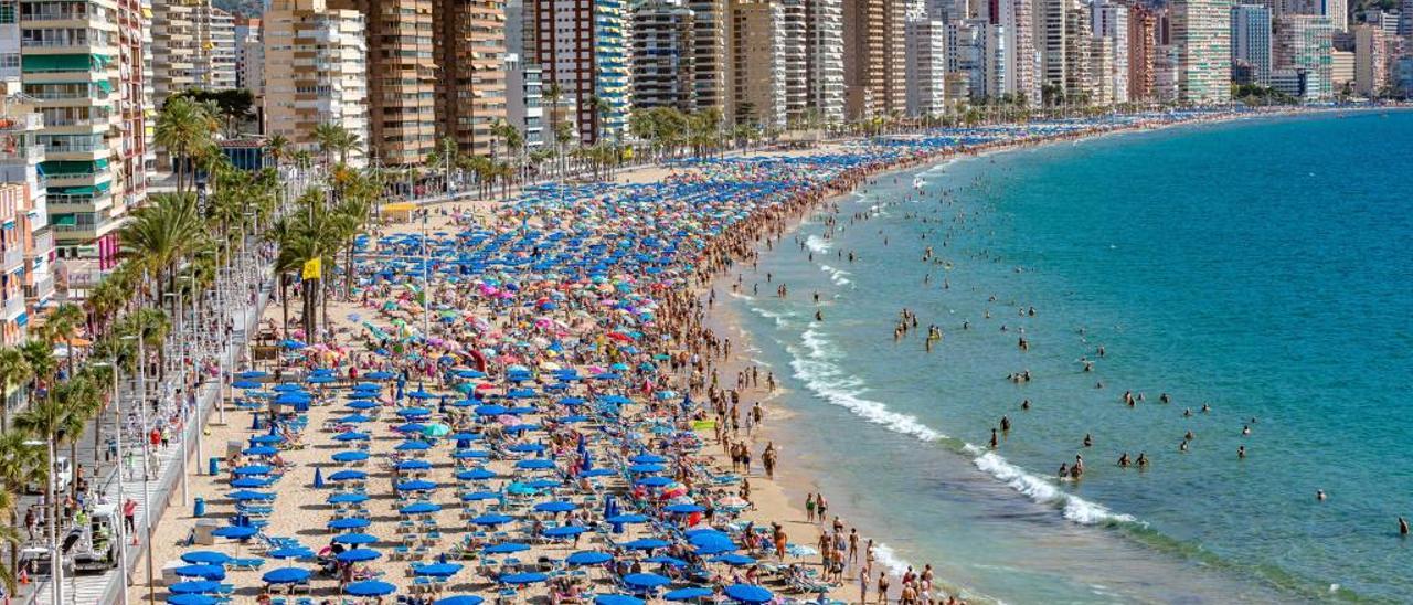 Benidorm mantiene los datos de ocupación y se llenará al 90% el fin de semana festivo