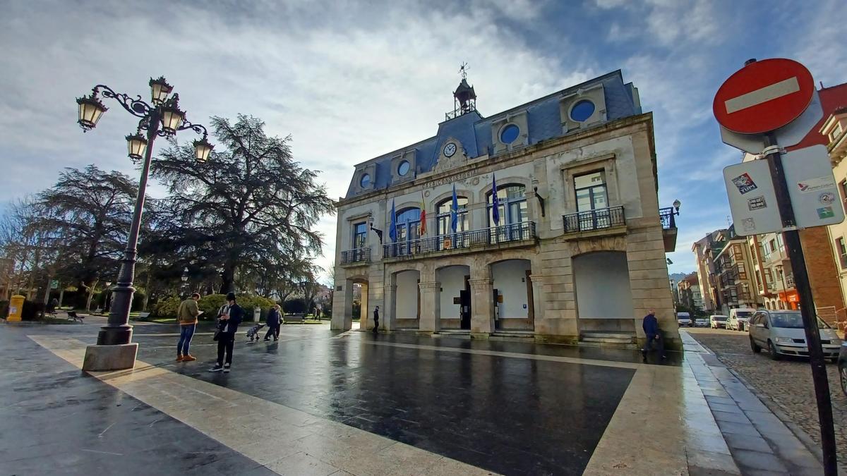 Edificio del Ayuntamiento de Siero, en la Pola.