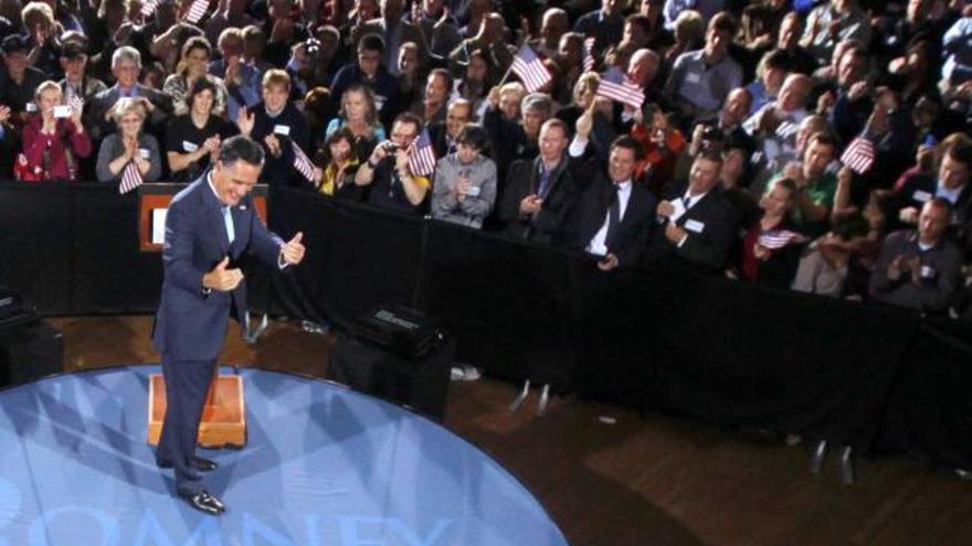 Romney, celebrando su quíntuple victoria en Nuevo Hampshire.