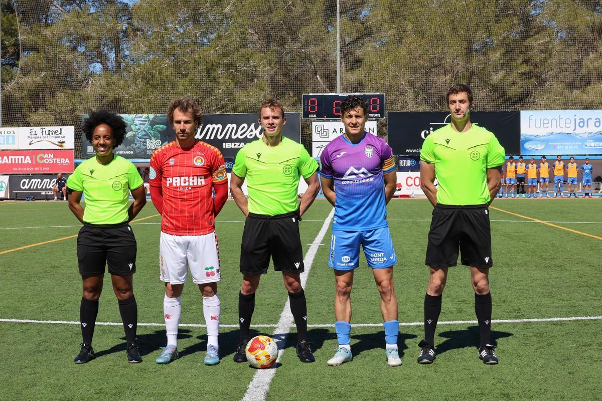 Las imágenes de la derrota de la SD Ibiza ante el Atlético Baleares