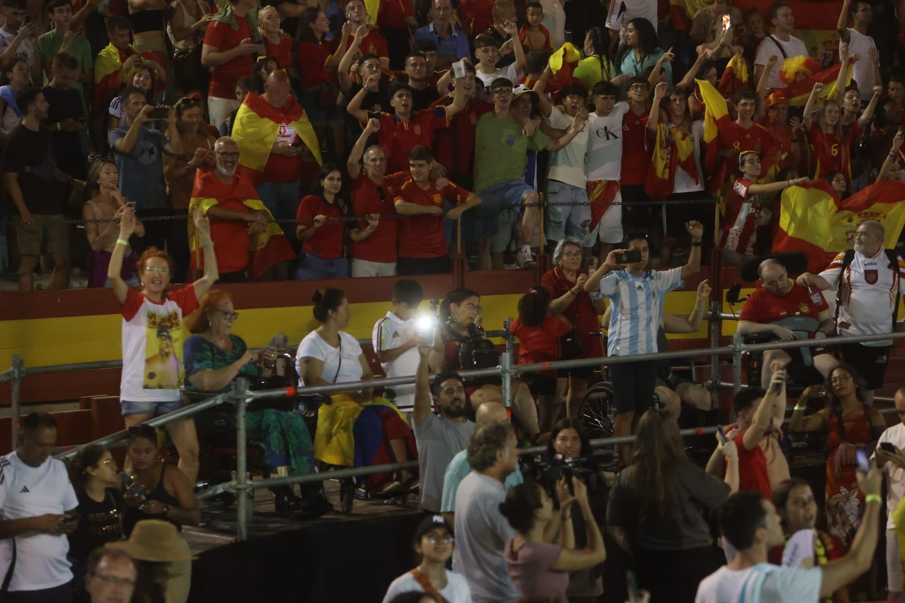 España gana la Eurocopa: Los alicantinos celebran la final de la Eurocopa