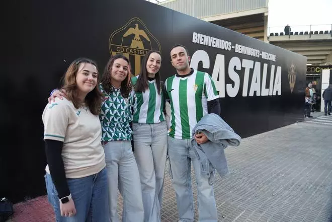 Castellón-Córdoba CF | Las imágenes de los aficionados blanquiverdes en Castalia