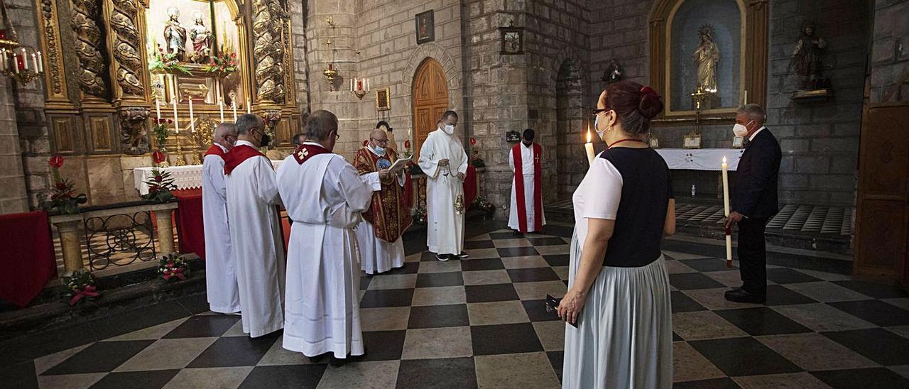 La pandemia marca «els Sants de la Pedra» en Sagunt | TORTAJADA