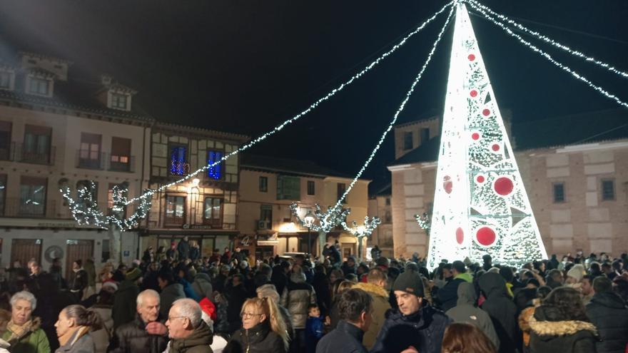 GALERÍA | Así ha sido el encendido de las luces de Navidad en Toro