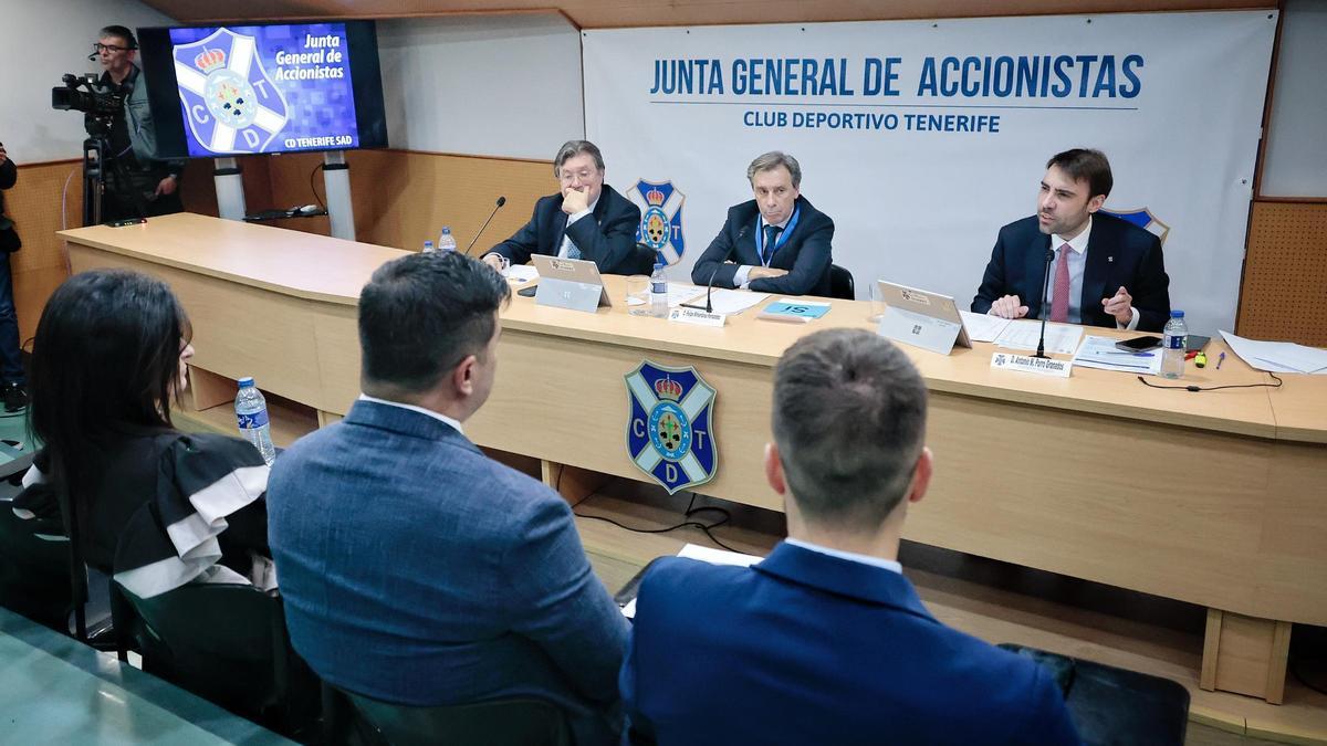 Junta General Ordinaria y Extraordinaria del CD Tenerife