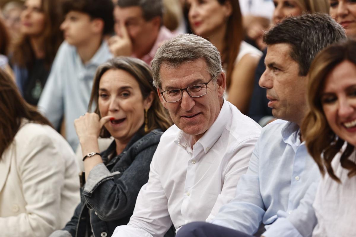 Acto de campaña del PP por las elecciones europeas en el anfiteatro del Parque de Cabecera