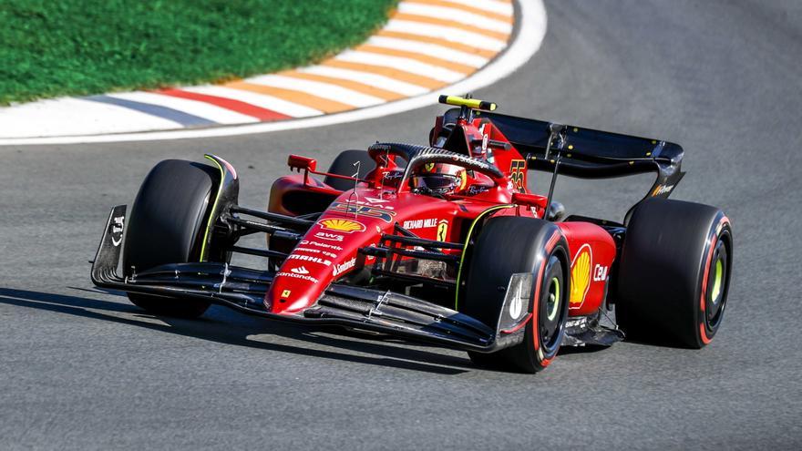 Ferrari inicia con doblete en los libres del fin de semana en Monza