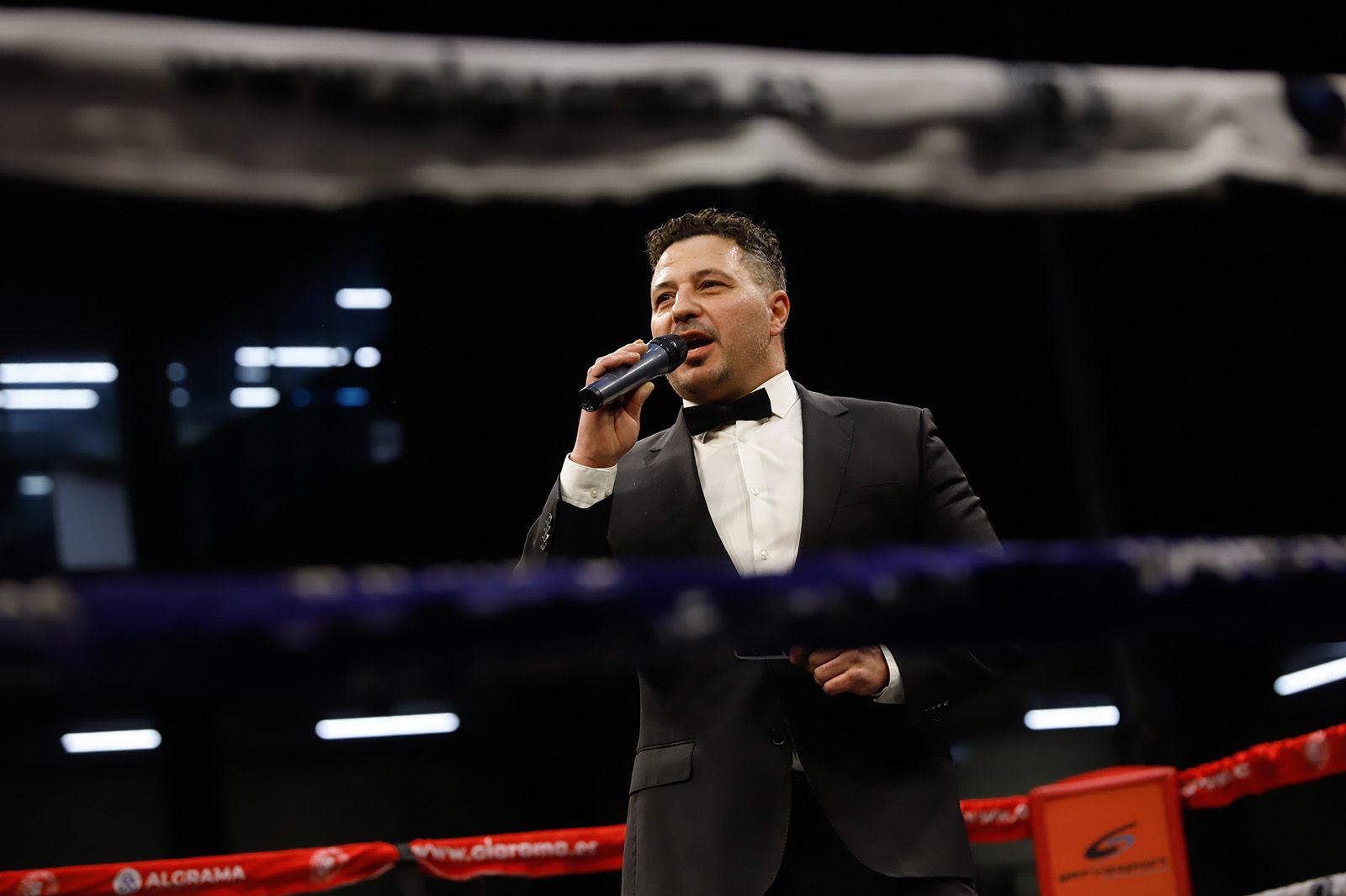 Las imágenes de la velada de boxeo en Vista Alegre