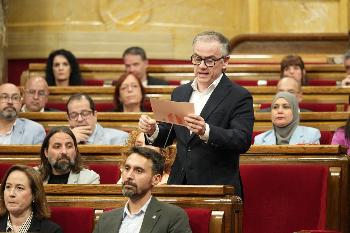 El presidente del grupo de ERC en el Parlament, Josep Maria Jové, este miércoles durante la sesión de control