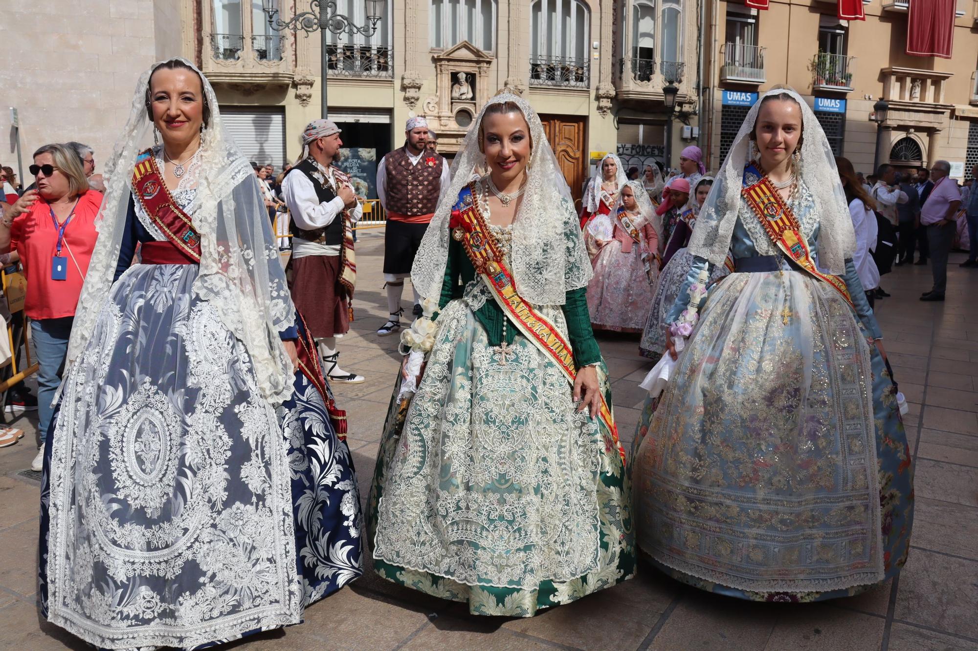 Las comisiones de falla en la Procesión de la Virgen (2/5)