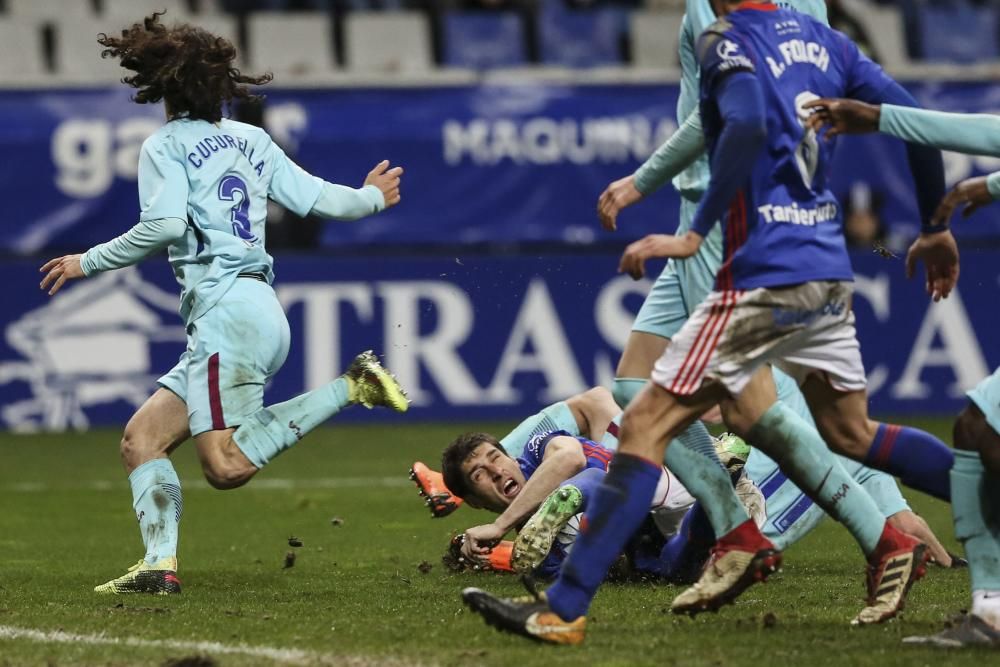 El partido entre el Real Oviedo y el Barcelona B, en imágenes