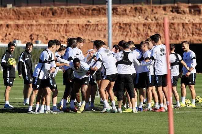 Galería | Así ha sido el penúltimo entrenamiento del Castellón antes de visitar al Valladolid