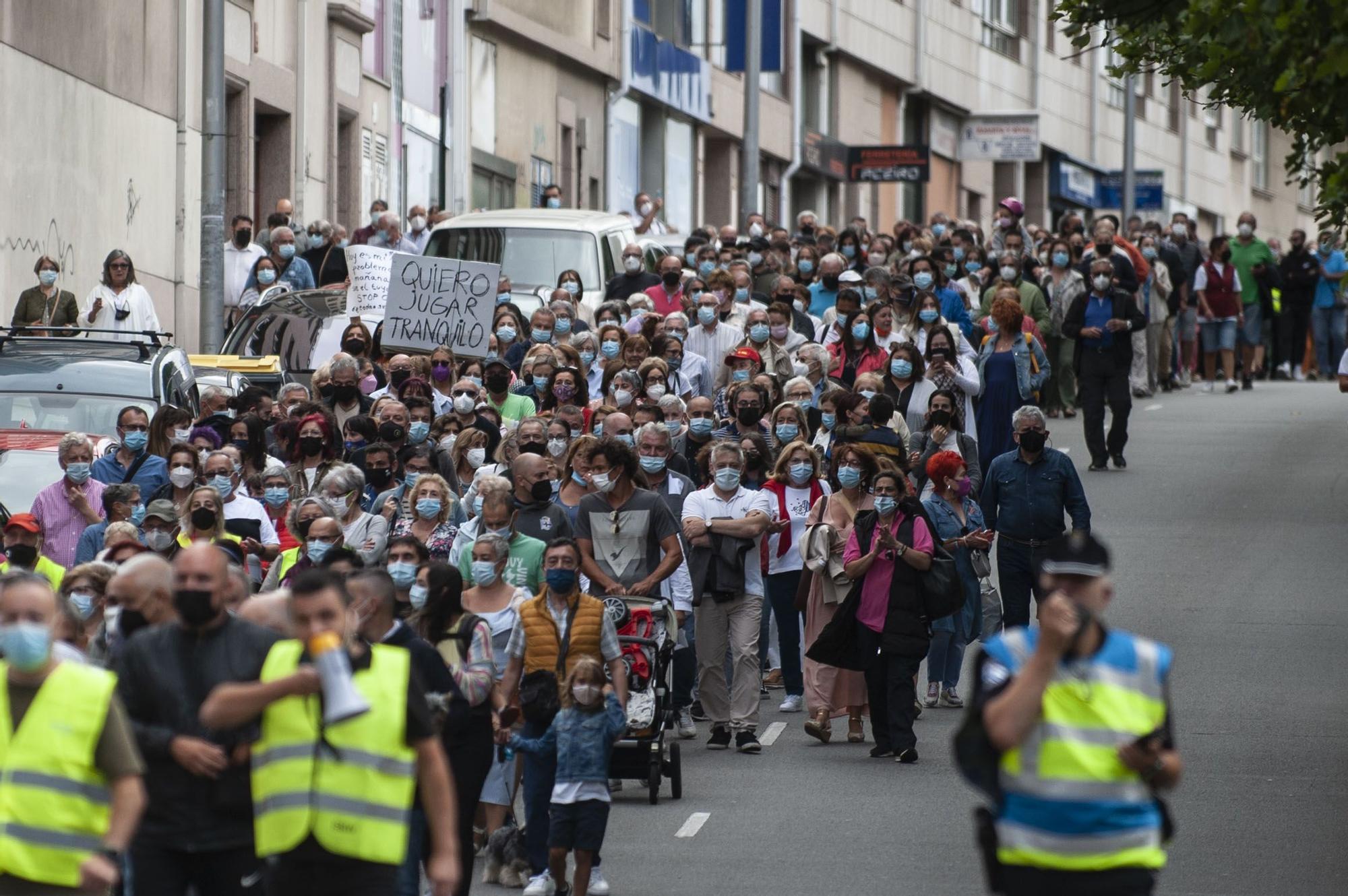 Os Mallos se lanza a la calle para denunciar “inseguridad”