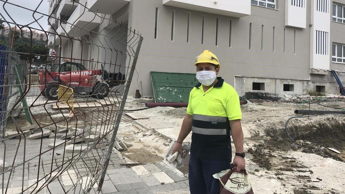 Un trabajador en la obra