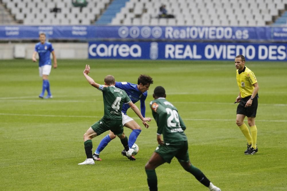 El partido del Oviedo, en imágenes