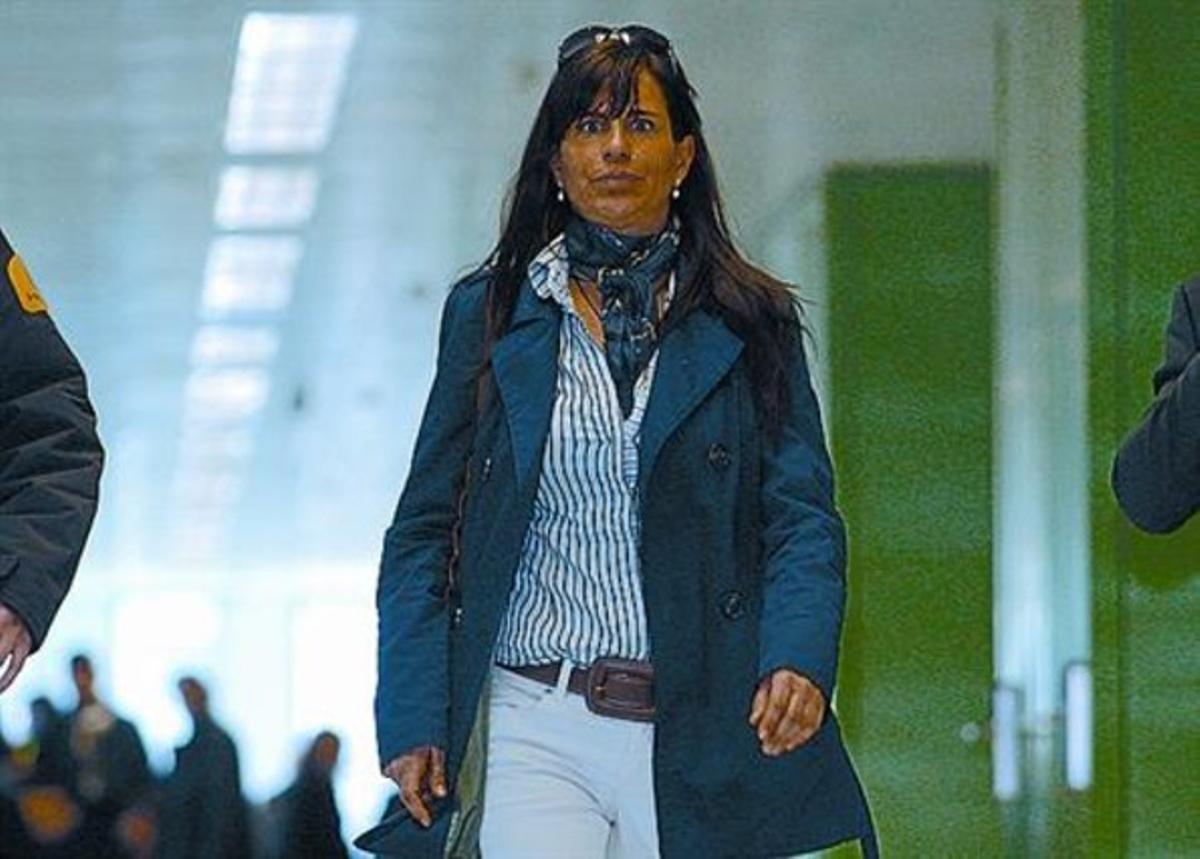 María Victoria Álvarez, l’examant de Pujol Ferrusola, als jutjats. María Victoria Álvarez, l’examant de Pujol Ferrusola, als jutjats.