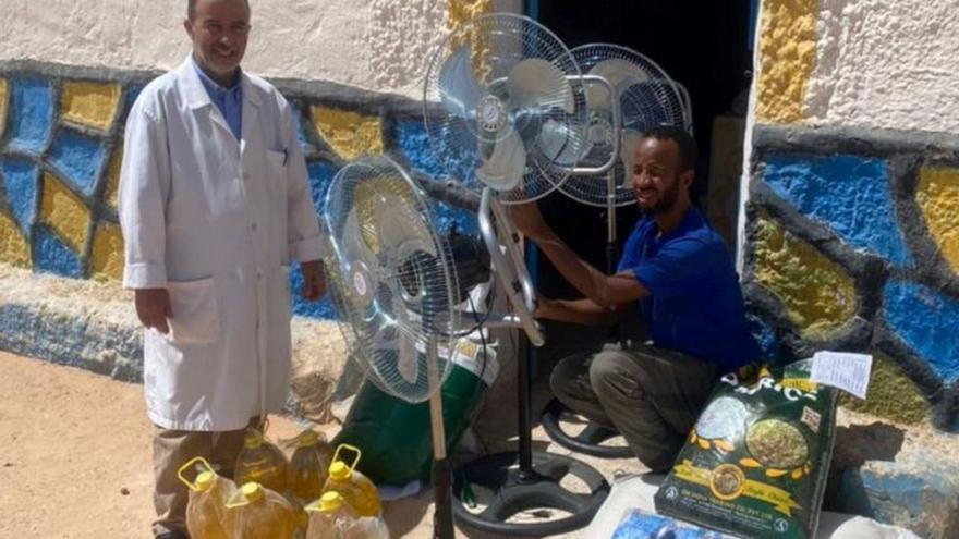 Víveres y ventiladores aliviarán la situación del Sáhara gracias al colegio orosano Camiño Inglés