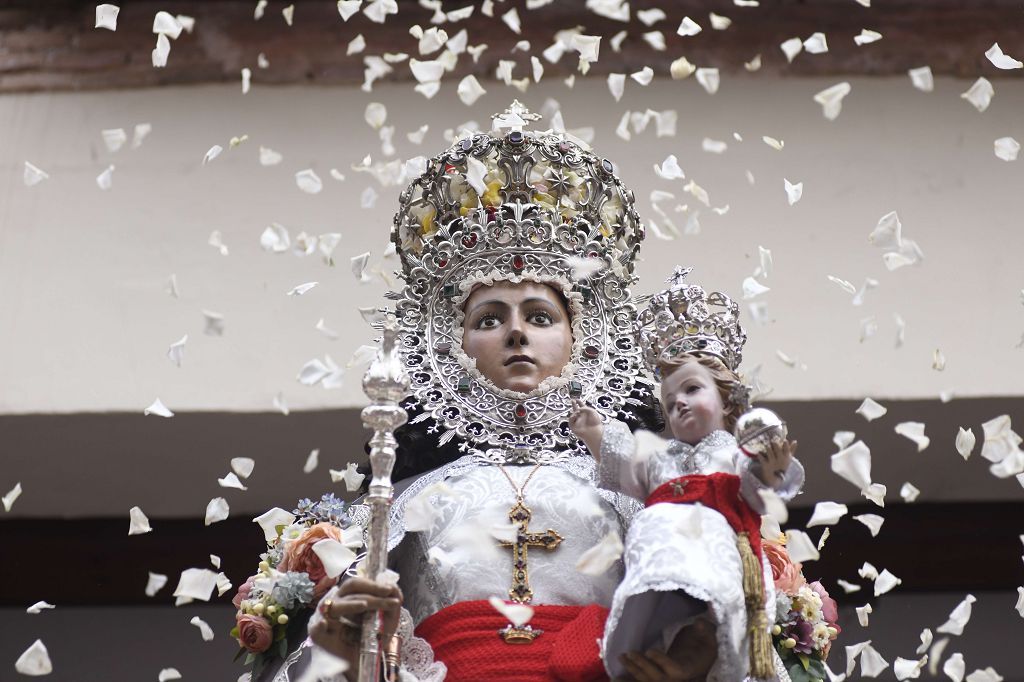 Bajada de la Virgen de la Fuensanta desde su Santuario hasta el templo catedralicio de Murcia