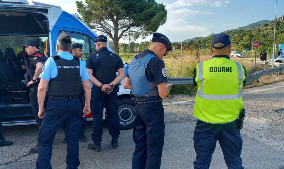 Les imatges de l'operatiu Kanpai a les comarques gironines